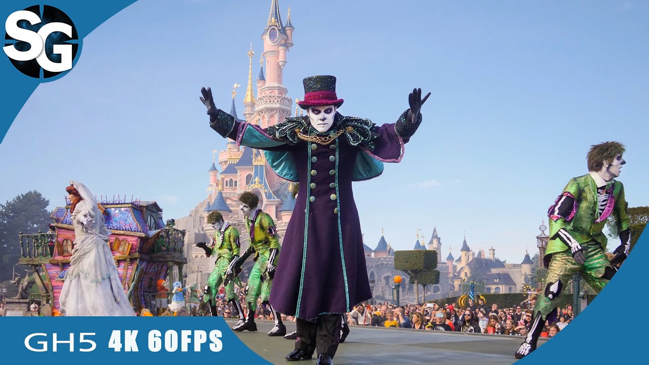 Phantom & Melanie Ravenswood Stage Show Stop Mickey's Halloween Celebration | Disneyland Paris 2022