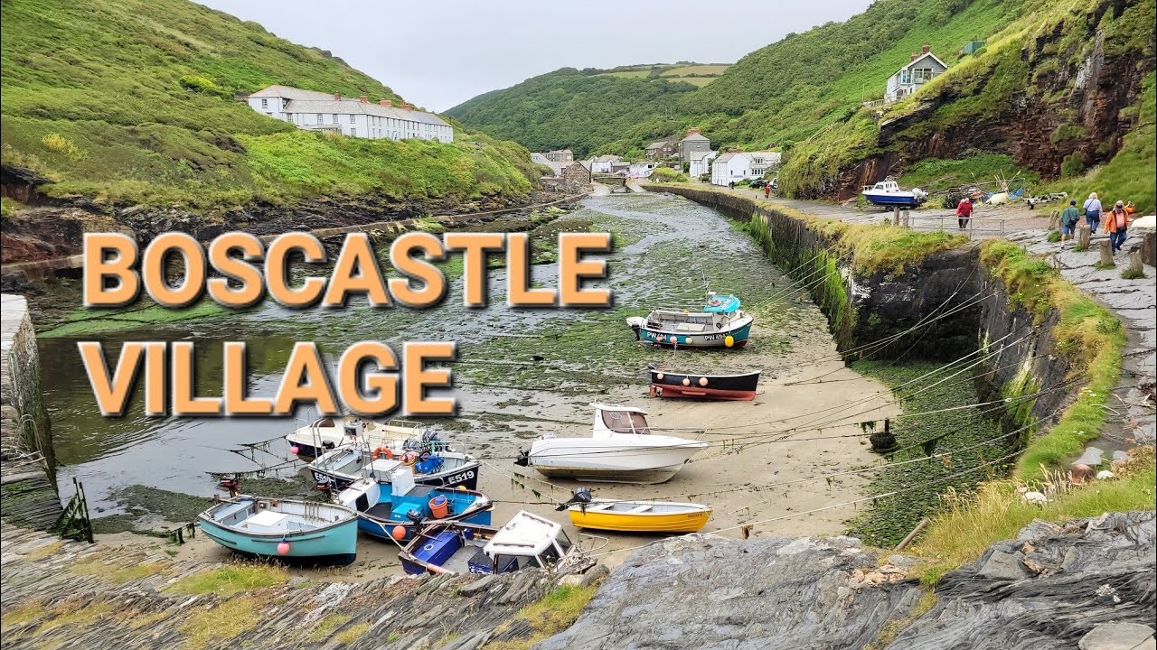 The Beauty of Boscastle Harbour in Cornwall | Hiking in Boscastle