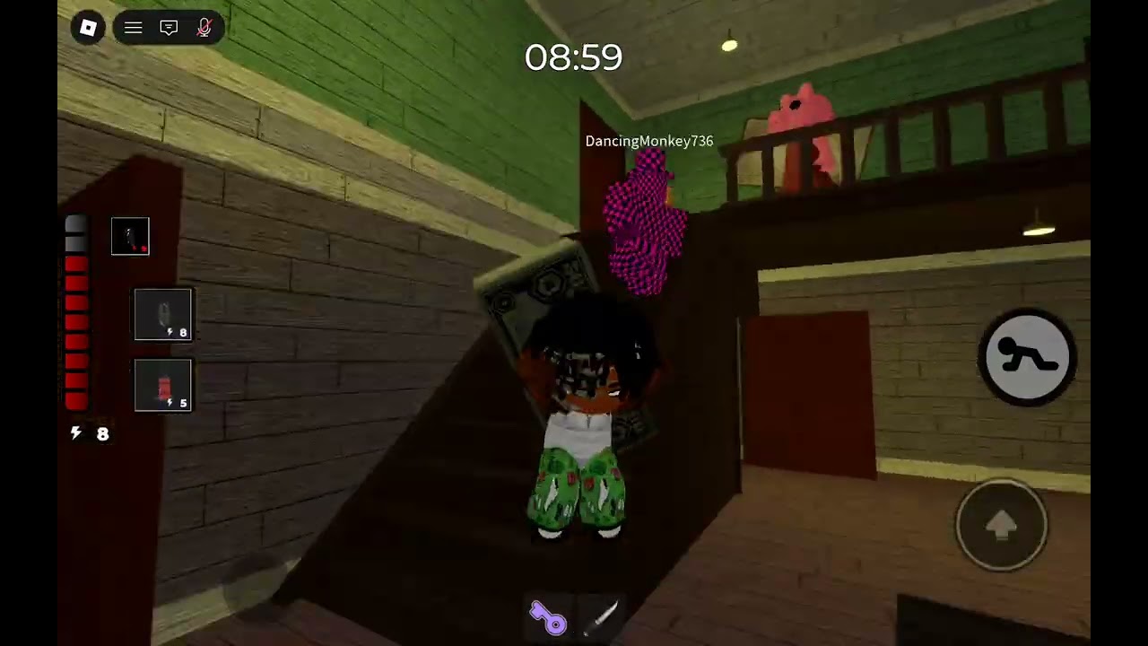 Me as the traitor in piggy!!! Part 2