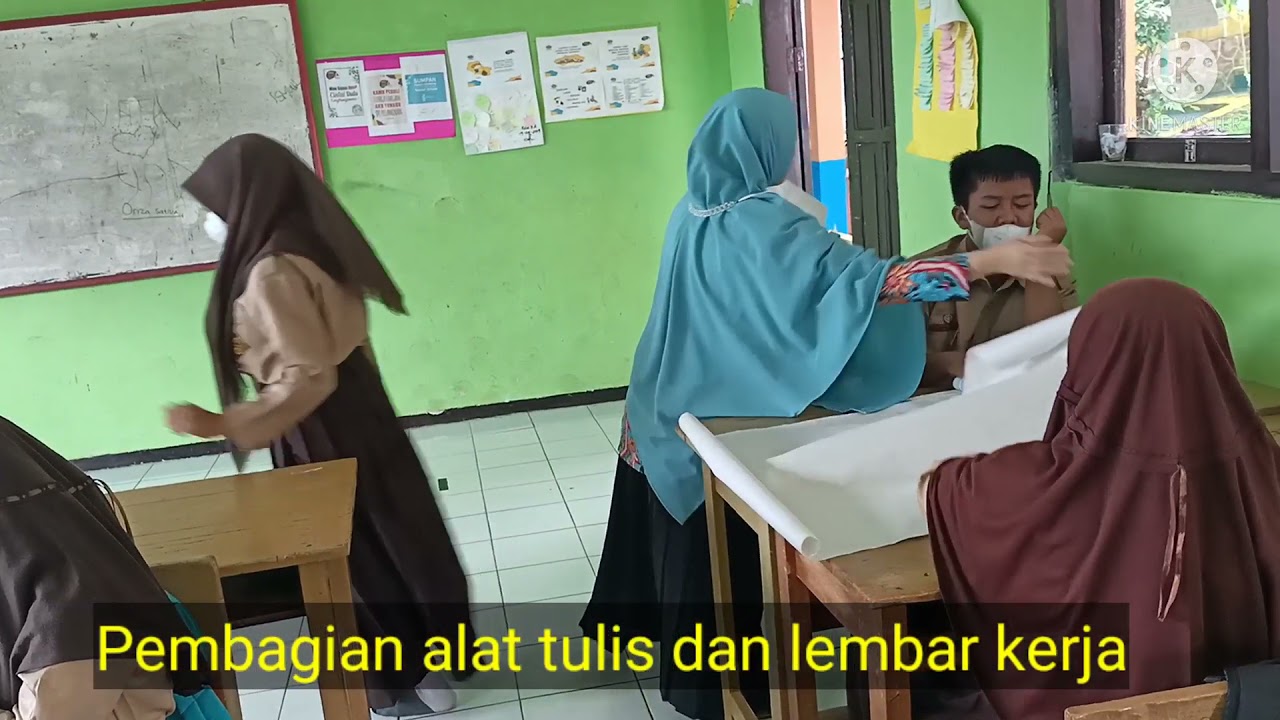 Praktek Mengajar Materi Himpunan di Kelas 7 MTsN 11 Ciamis pada Kegiatan PKB mgmp Matematika