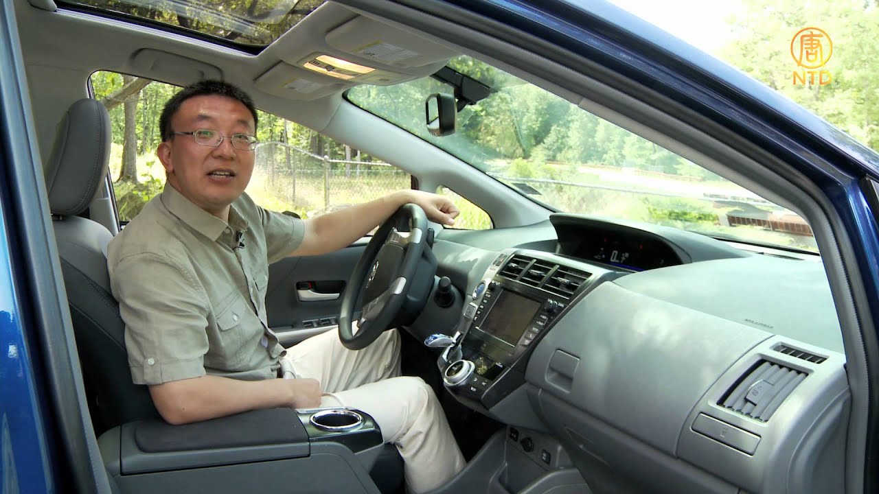 2012 Toyota Prius V Test Drive/普瑞斯V試駕
