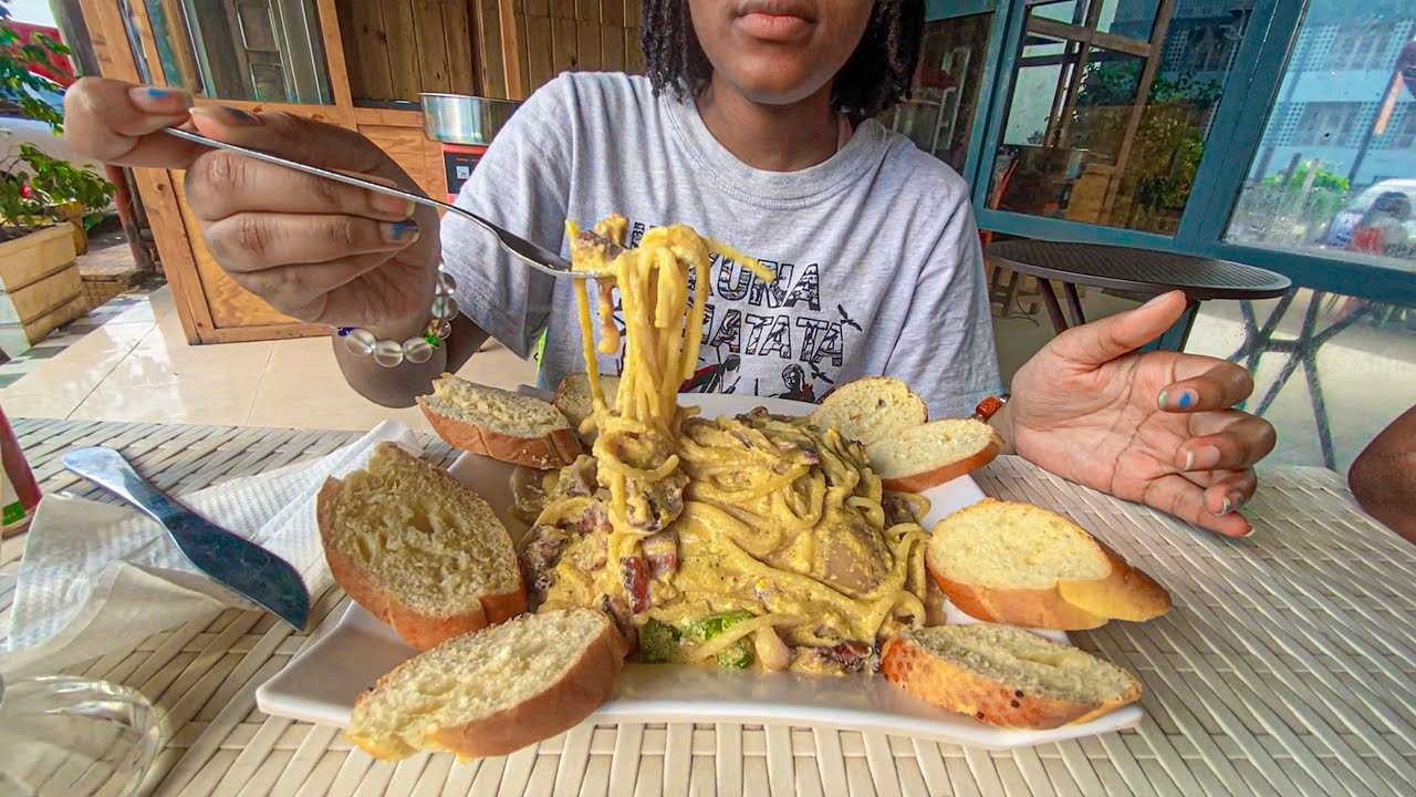 😋 A must try restaurant when visiting Bujumbura Burundi | Lacostemery | Good food and Prices 💯