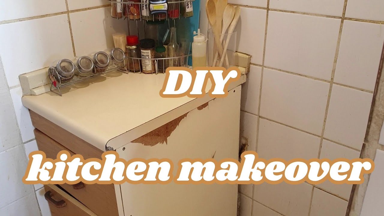 Self-Adhesive Vinyl Transformation/ Kitchen DIY