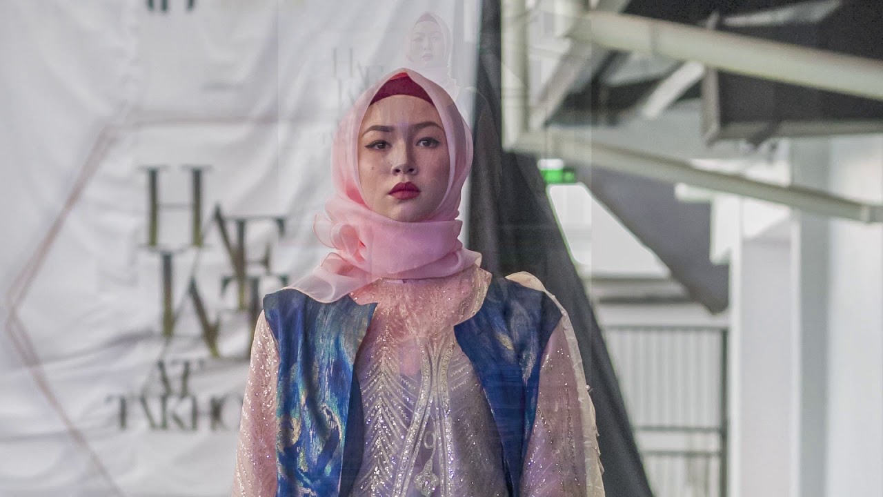 ISLAMIC FASHION INSTITUTE - Fashion Show Parade Students