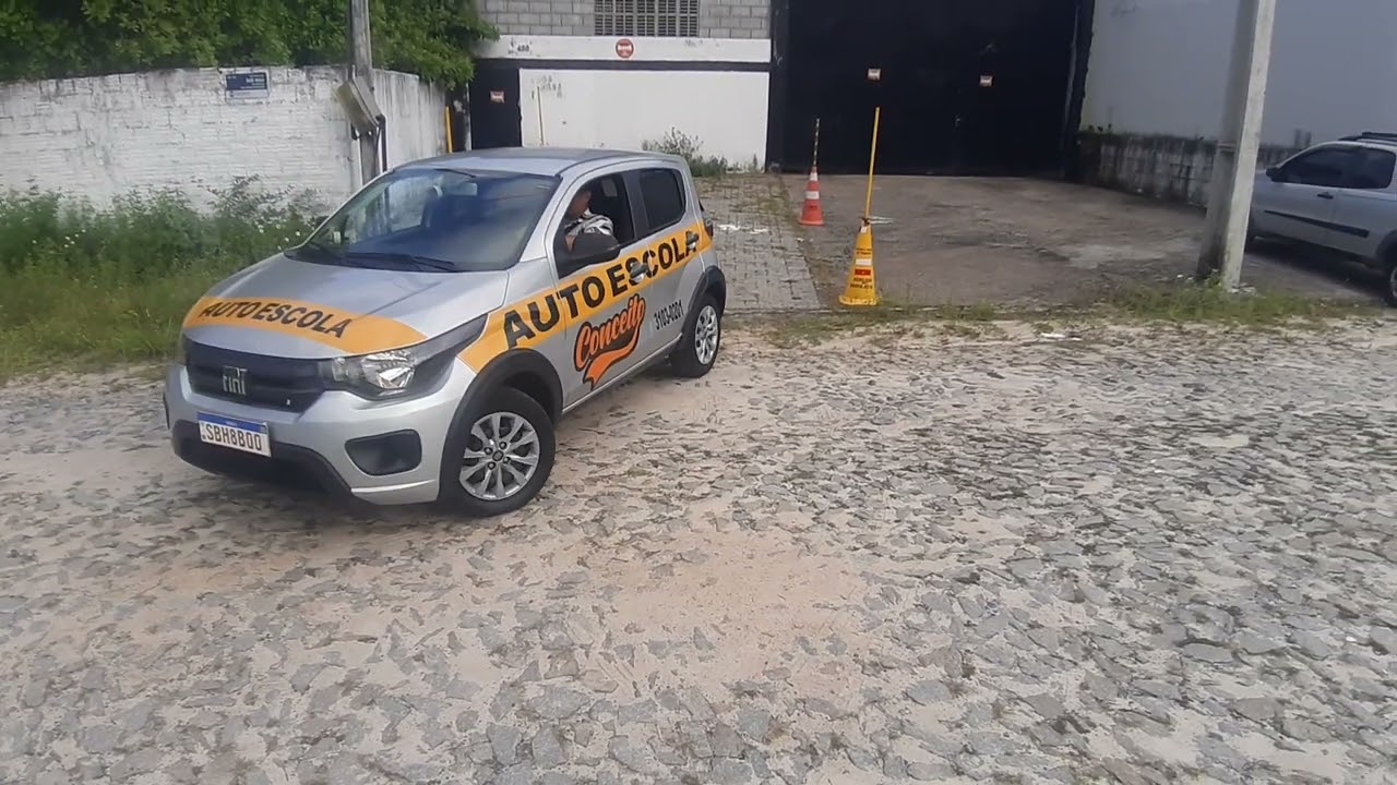 GARAGEM DE RÉ À DIREITA ( PASSO À PASSO)