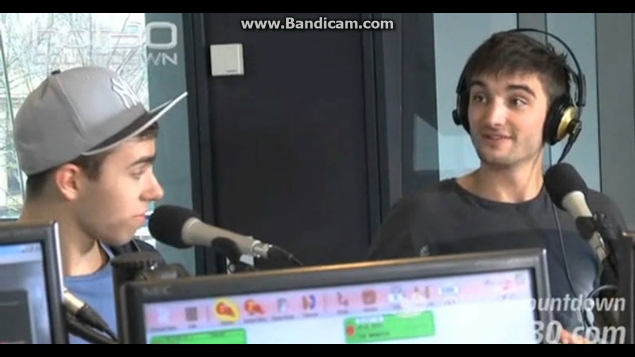 The Wanted Co-Hosts The Hot30