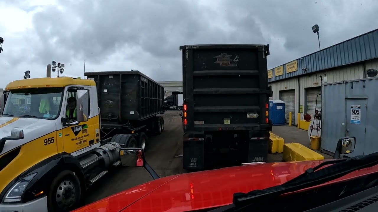 Oakley Trucking Dry Bulk/End Dump #582 Cicero IL, Bettendorf IA Loads