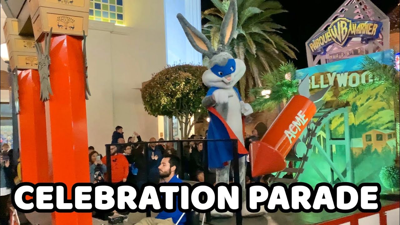 [4K] PARQUE WARNER MADRID 2020 - CELEBRATION PARADE (NUEVO VEH&Iacute;CULO)