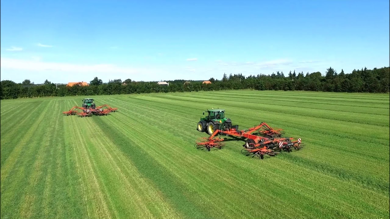 KUHN GA 8731 / 9531 / 13131 / 15131 - Andaineurs (En action)
