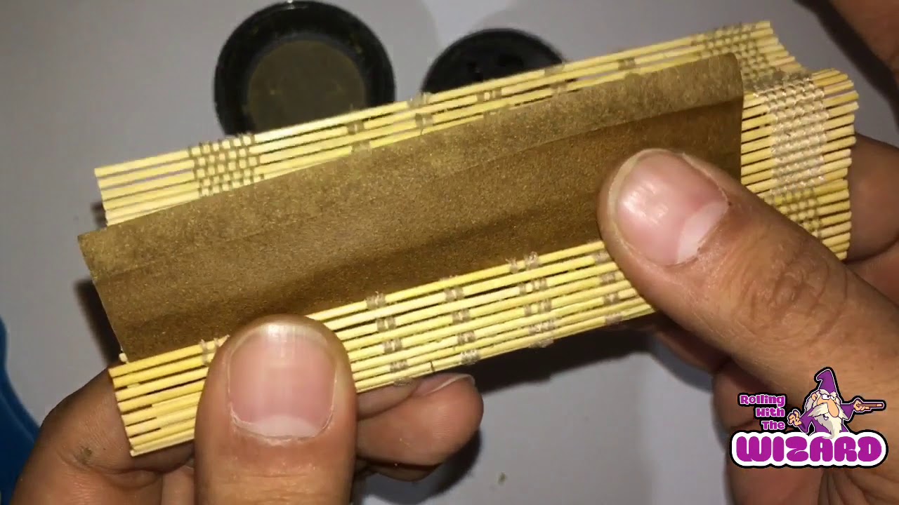 How to use a Raw Rolling Mat when rolling a blunt (Juicy Hemp Wrap Edition)