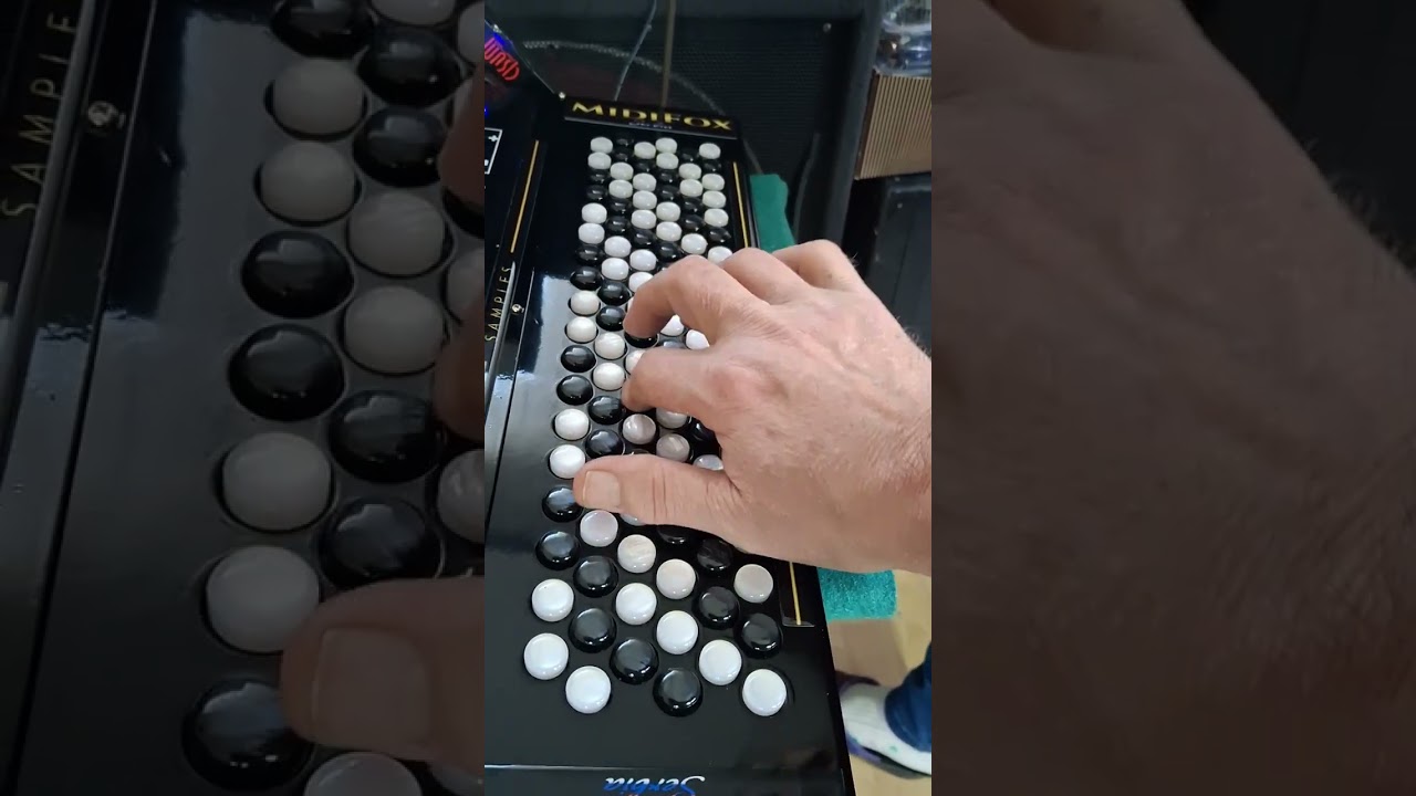 Midi Master Controller za Juzi, Korg, Roland,... Serbia MidiFox +381 61 2838056 