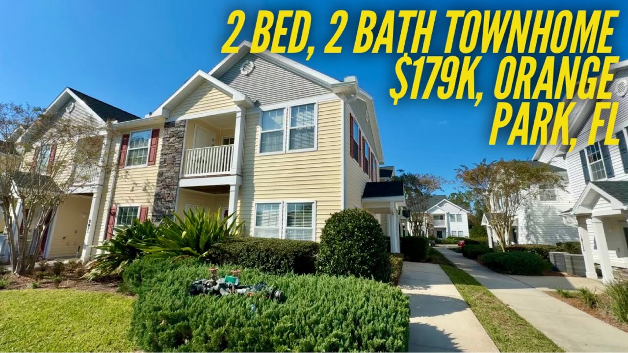 Orange Park upgraded 2/2 townhouse available now for just $179K