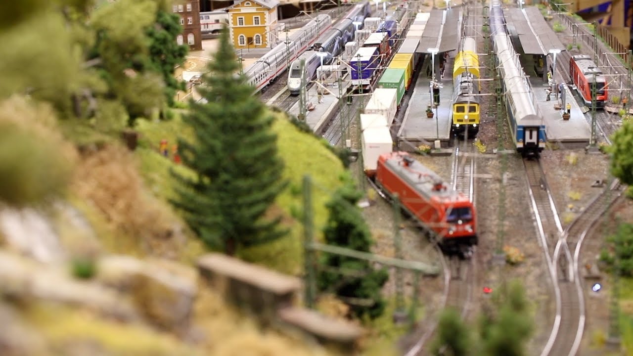 Märklin Modelleisenbahn im Automatikbetrieb