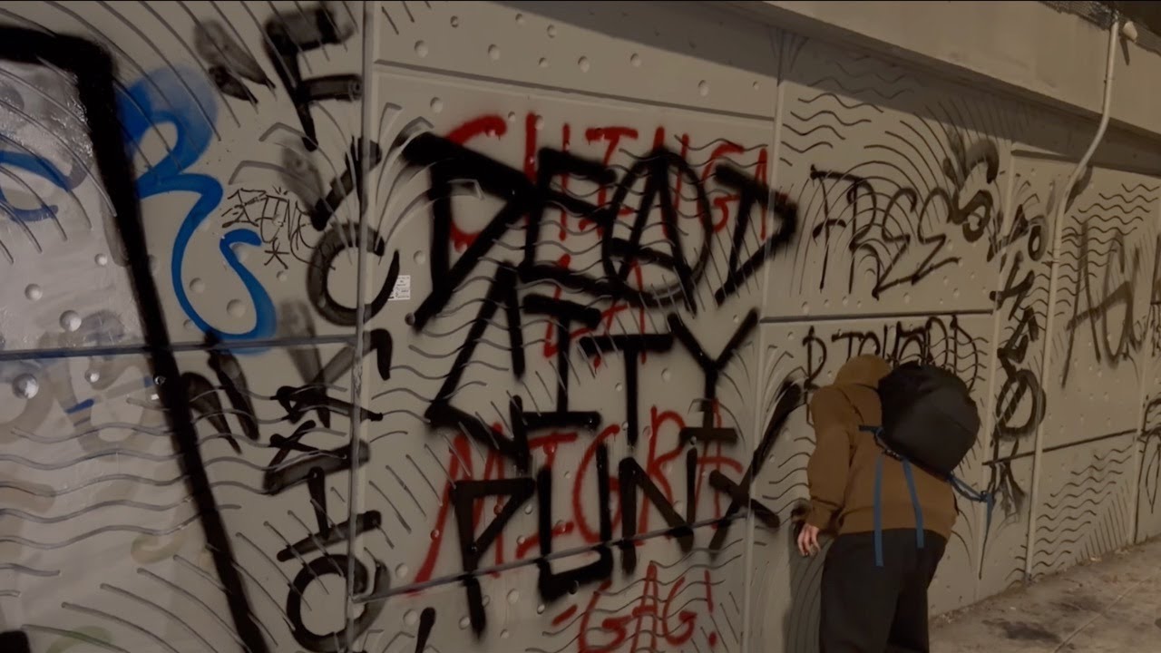 Dead City Punx Live at Anti-ICE Protest Outside LA Federal Detention Center 🎸🔥