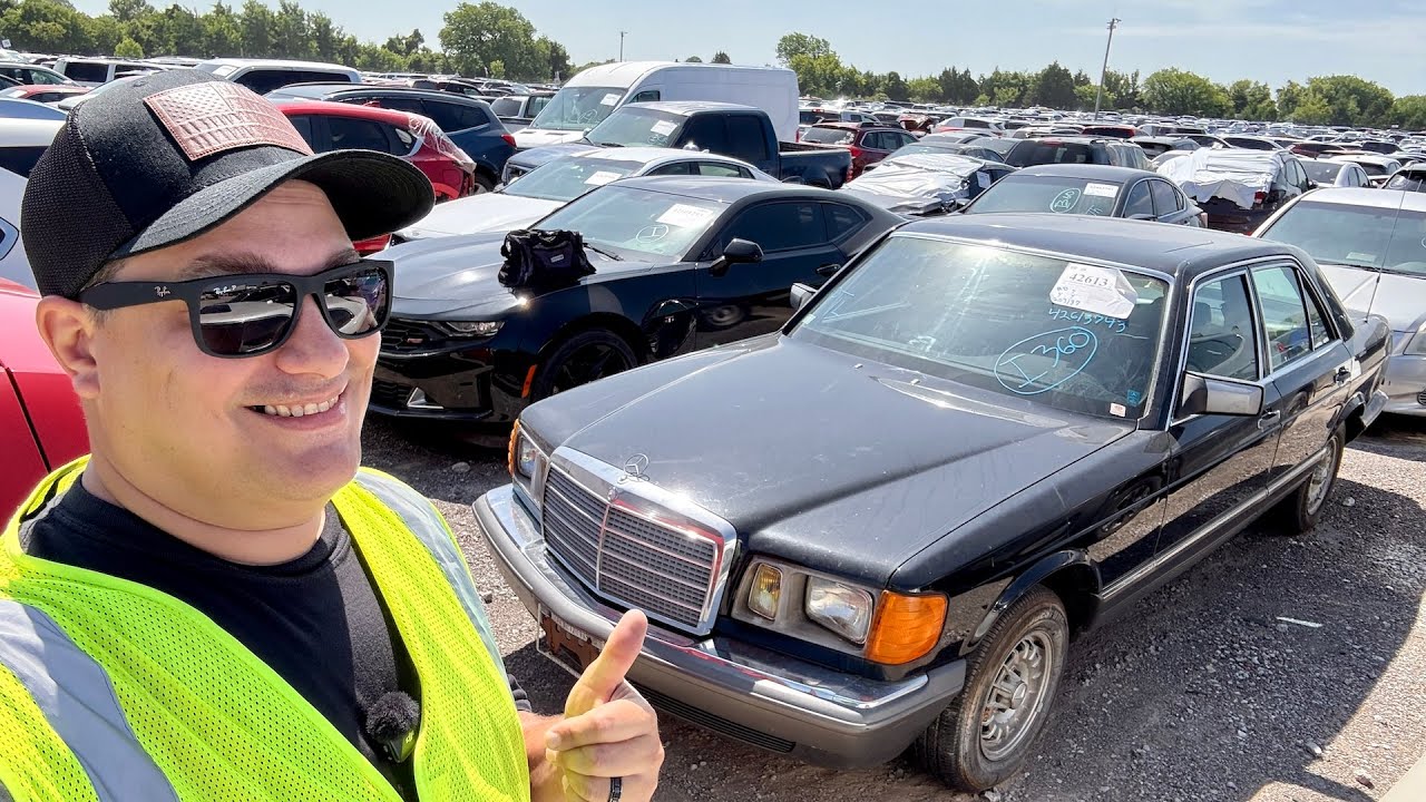 1984 Mercedes 300SD and a Pair of 1970s Cadillac Coupe DeVilles at IAA!