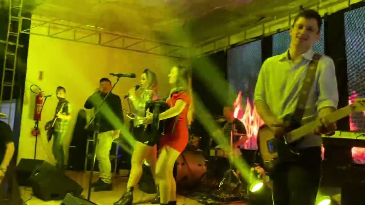 Banda Sentinela- Vaneira grossa + Vai que Vai