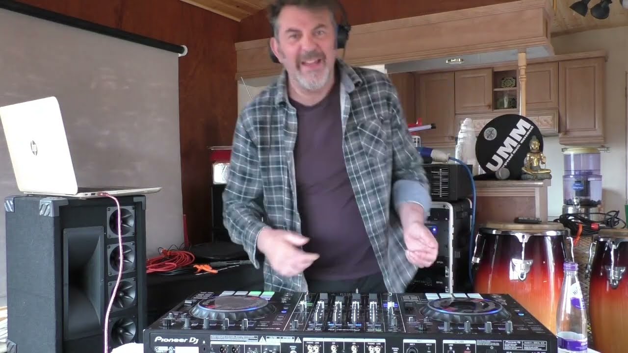 Best Reggae Female Singers Mix by Tribal Energy DJ Jez Turner