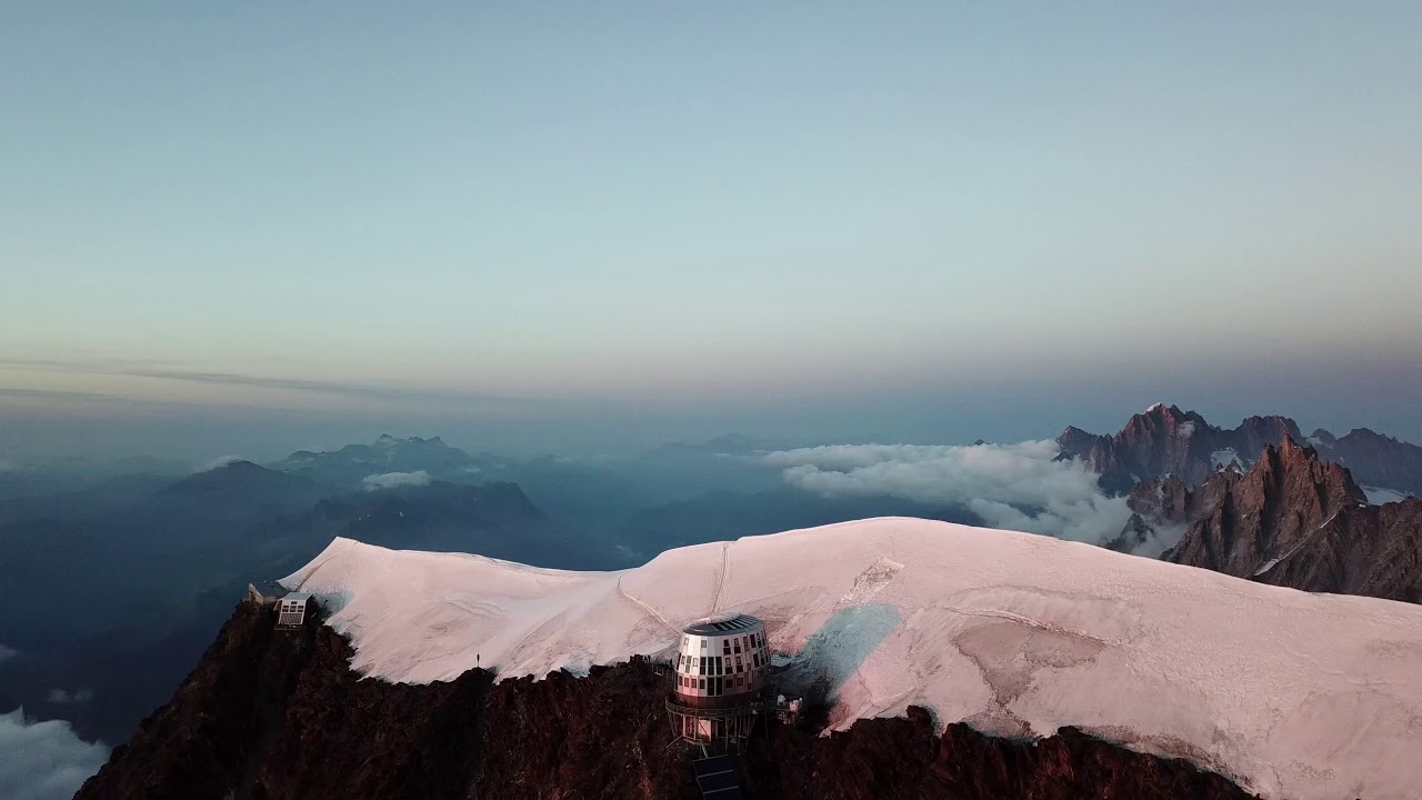 A climb on Mont Blanc from the sky
