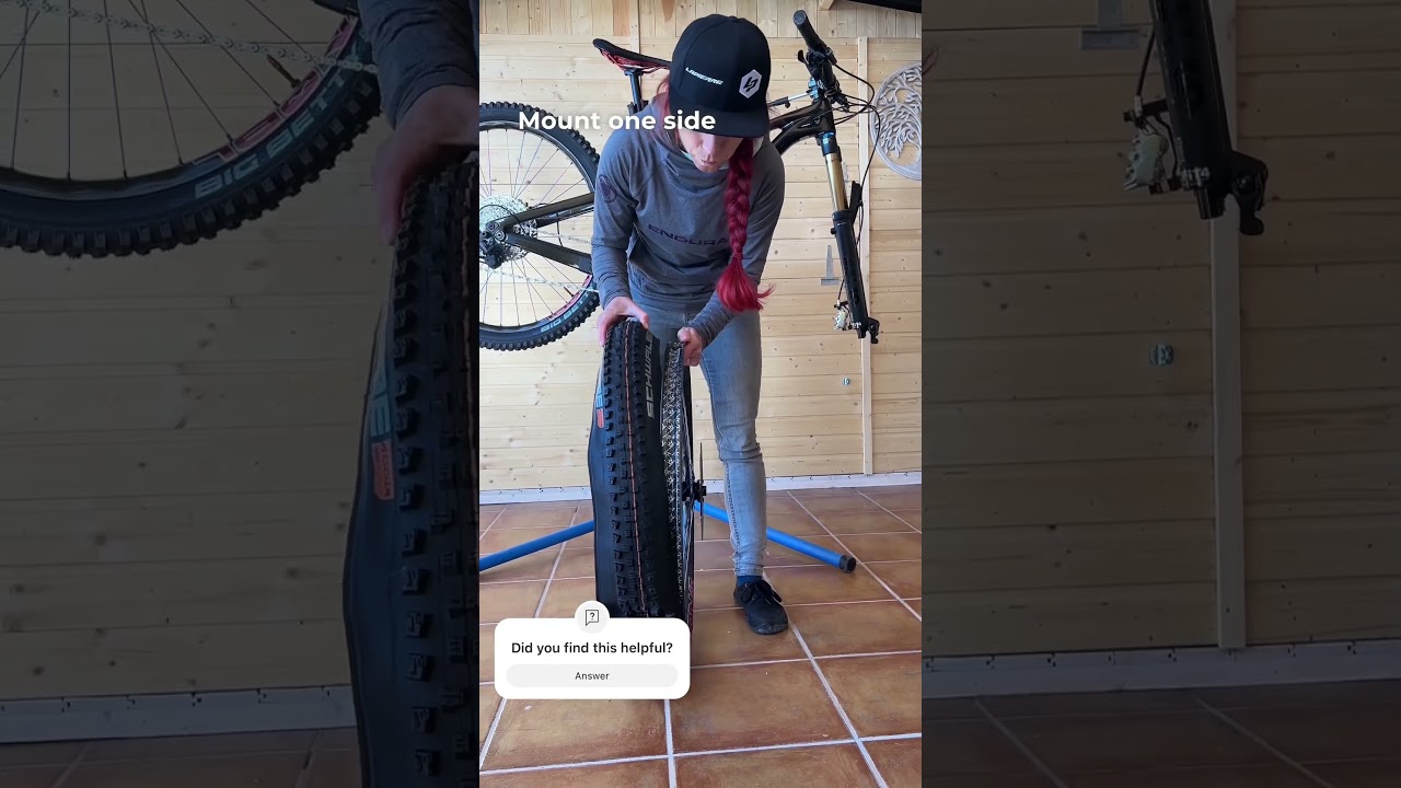 🧰 How to change a Tubeless MTB Tire #mtbhacks