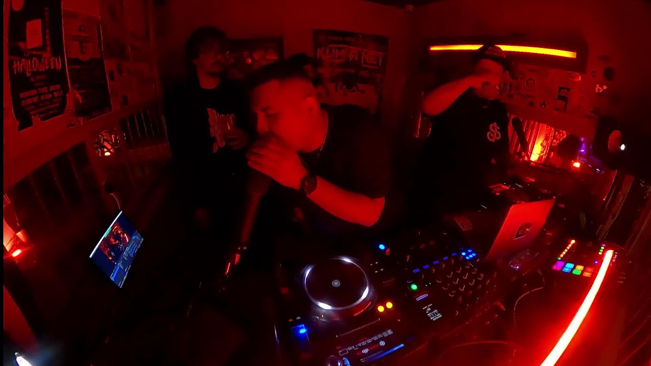 Mi Totico c/ Turbo Sonidero, Dj Ato 05 y Mextape  @Radio28 (4 de Abril, 2025)