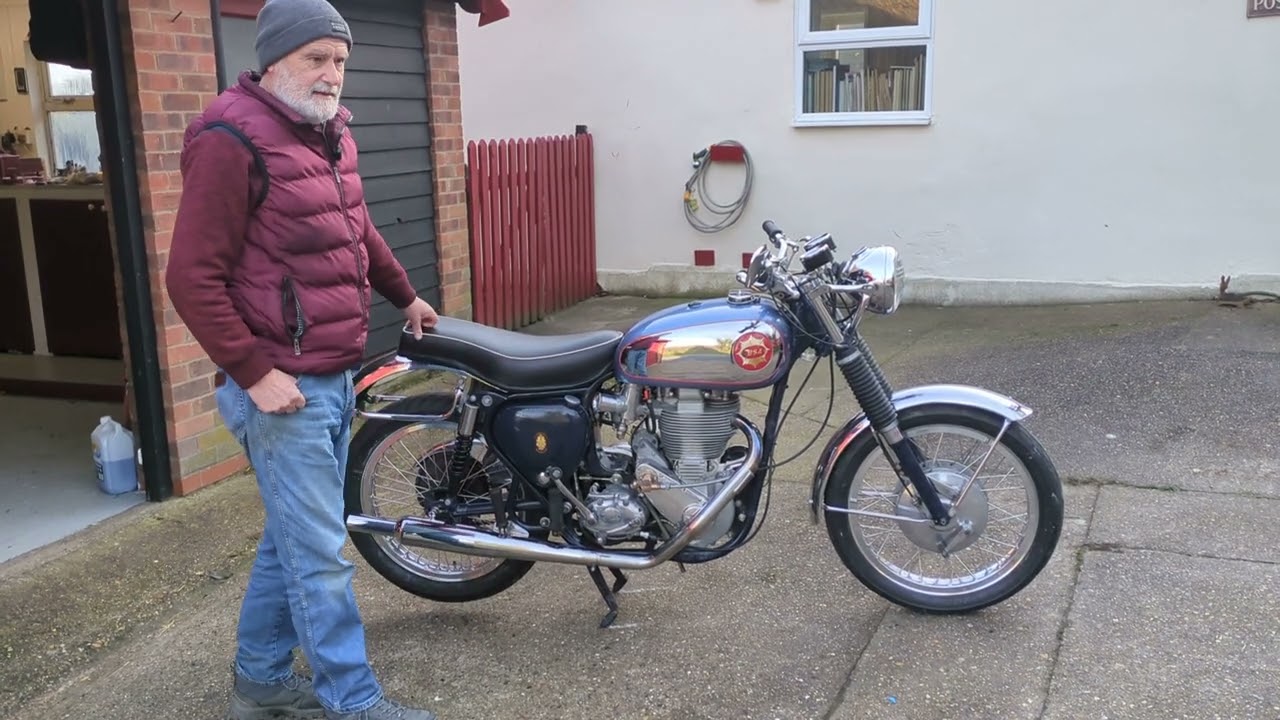 BSA Gold Star DBD34