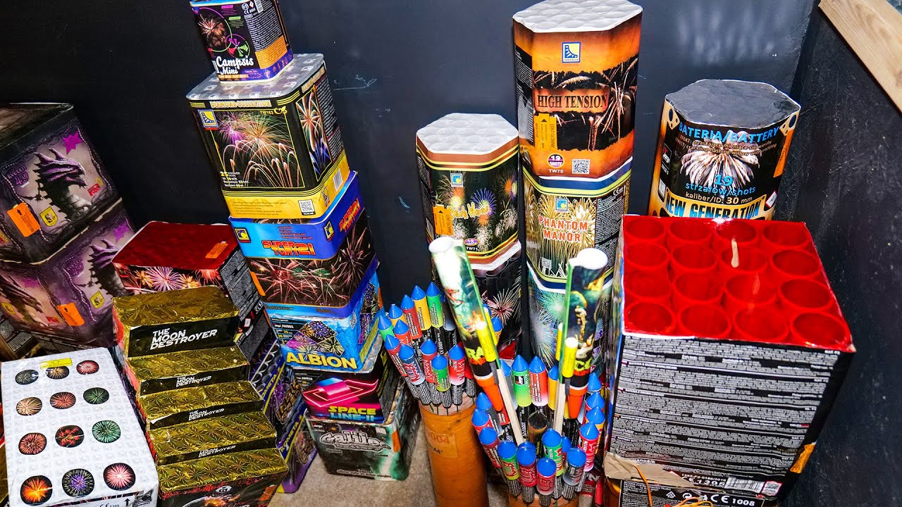 SILVESTER FIREWORKS COMPILATION 2022-2023 BY PYRO GANG PART2