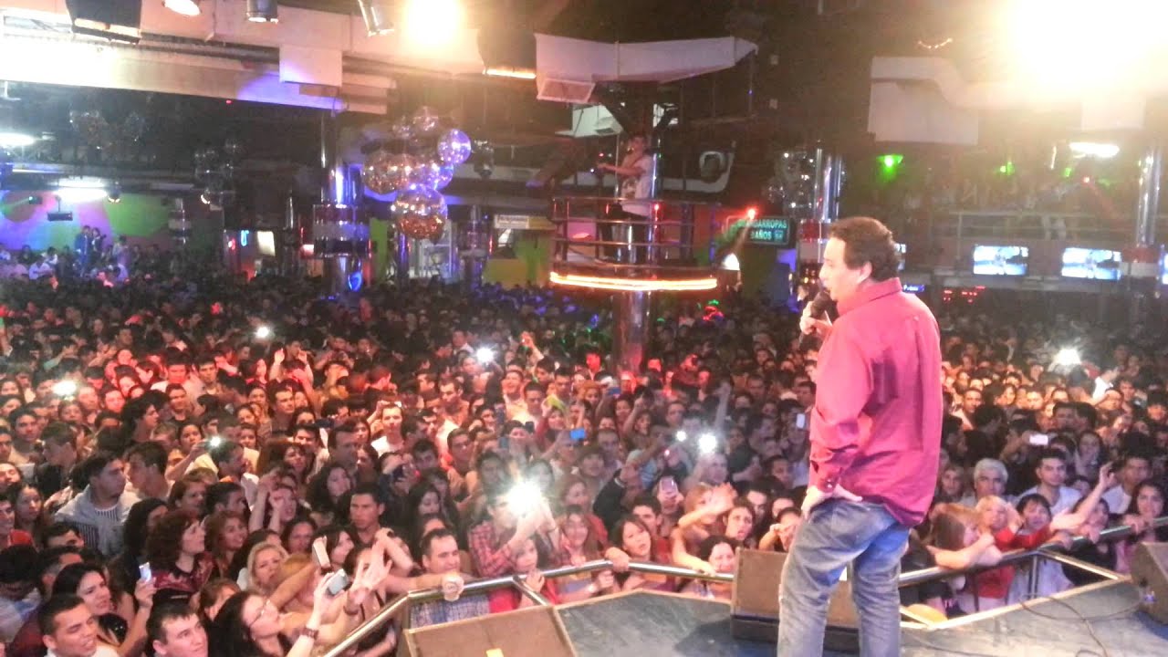 hugo javier en radio studio 16/8/2014