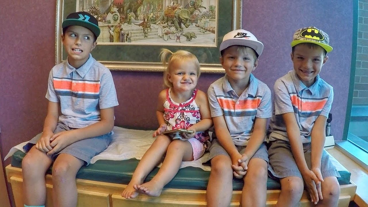 SURPRISING KIDS WITH FLU SHOTS - MIXED REACTIONS 😱