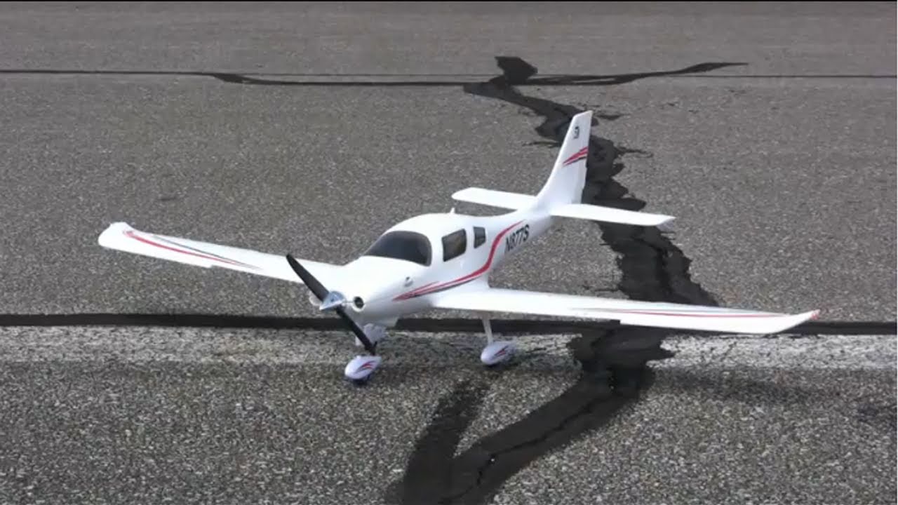 Flyzone Cessna 350 Corvalis Review - Part 1, Intro and Flight