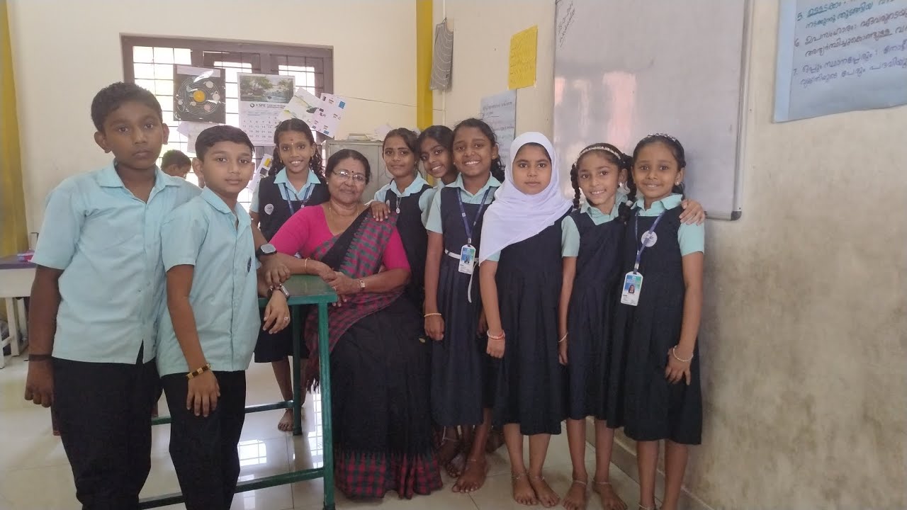 Corner PTA English play..