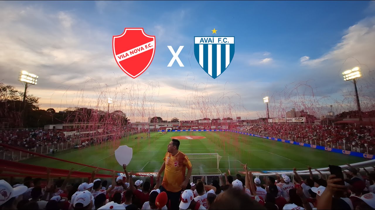 UMA TORCIDA QUE CARREGA O TIME. Torcida do Vila Nova no jogo Vila Nova x Avai pela Série B 2023.