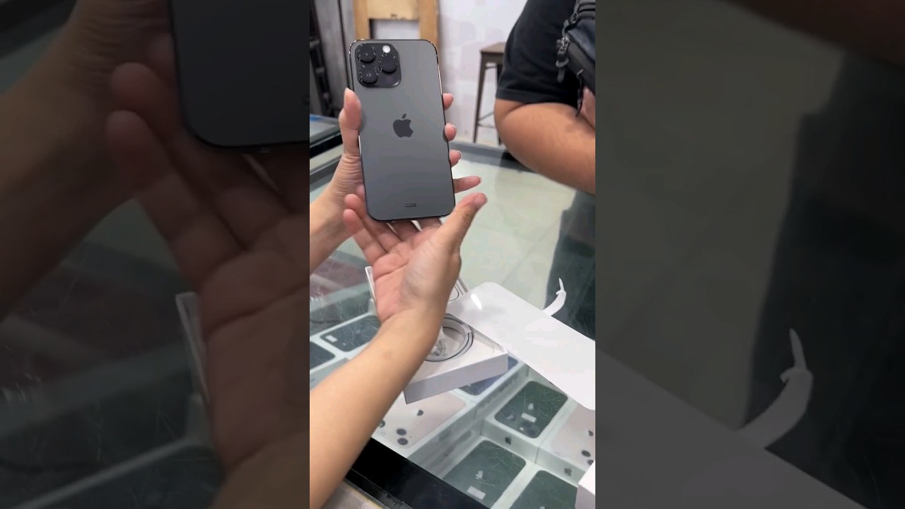Unboxing iPhone 14 Pro Max Space Black #short #shorts #shortvideo #shortsvideo #iphone14promax