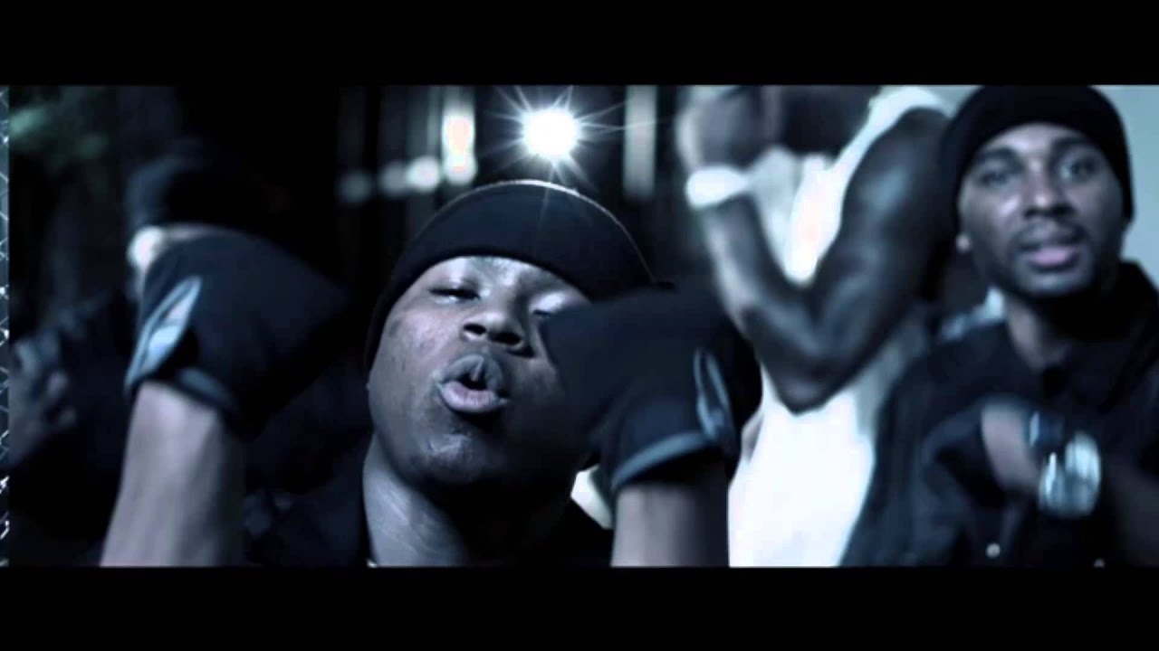 Neef Buck ft. Stak5 & Young Chris - Running Thru A Check [Official Video]