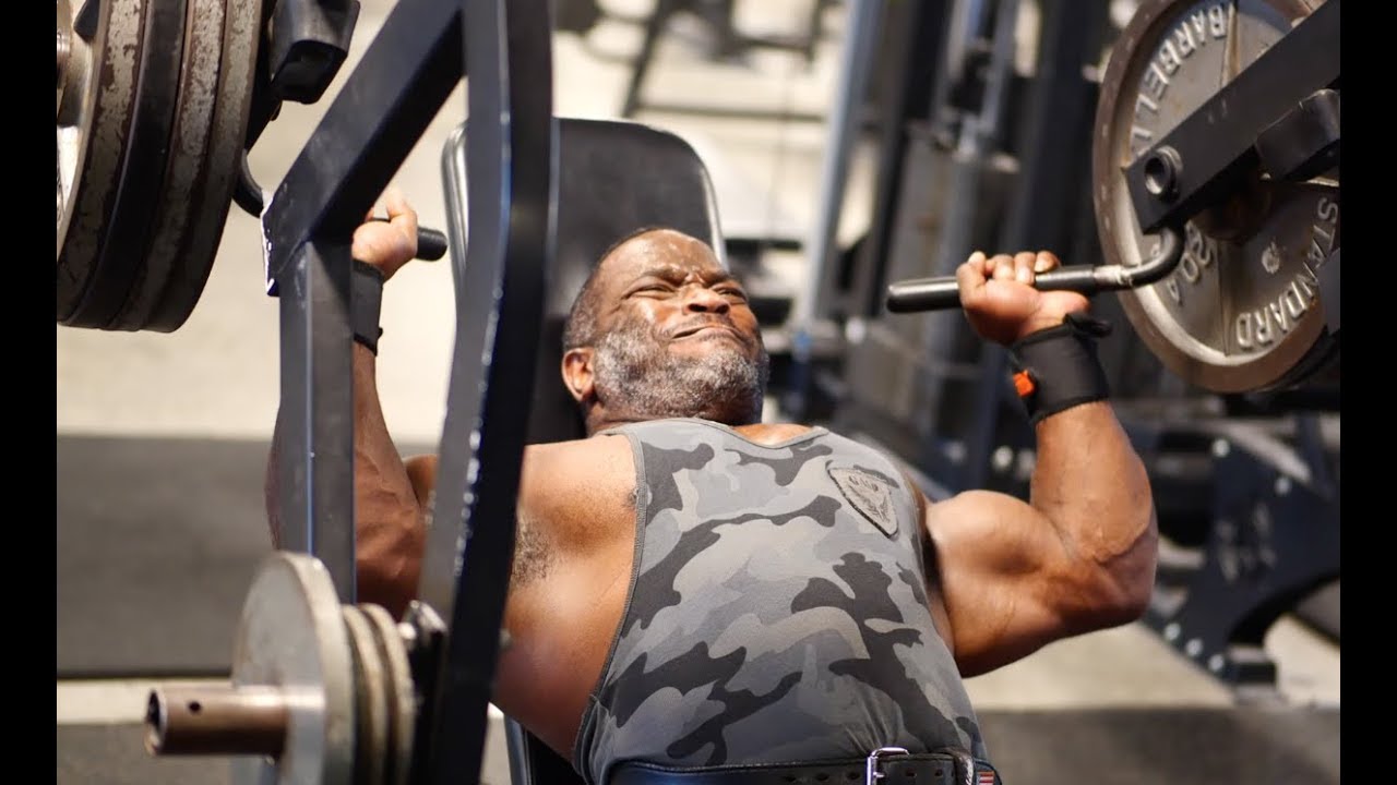 Controlled Chaos - Shoulder Training With Johnnie Jackson