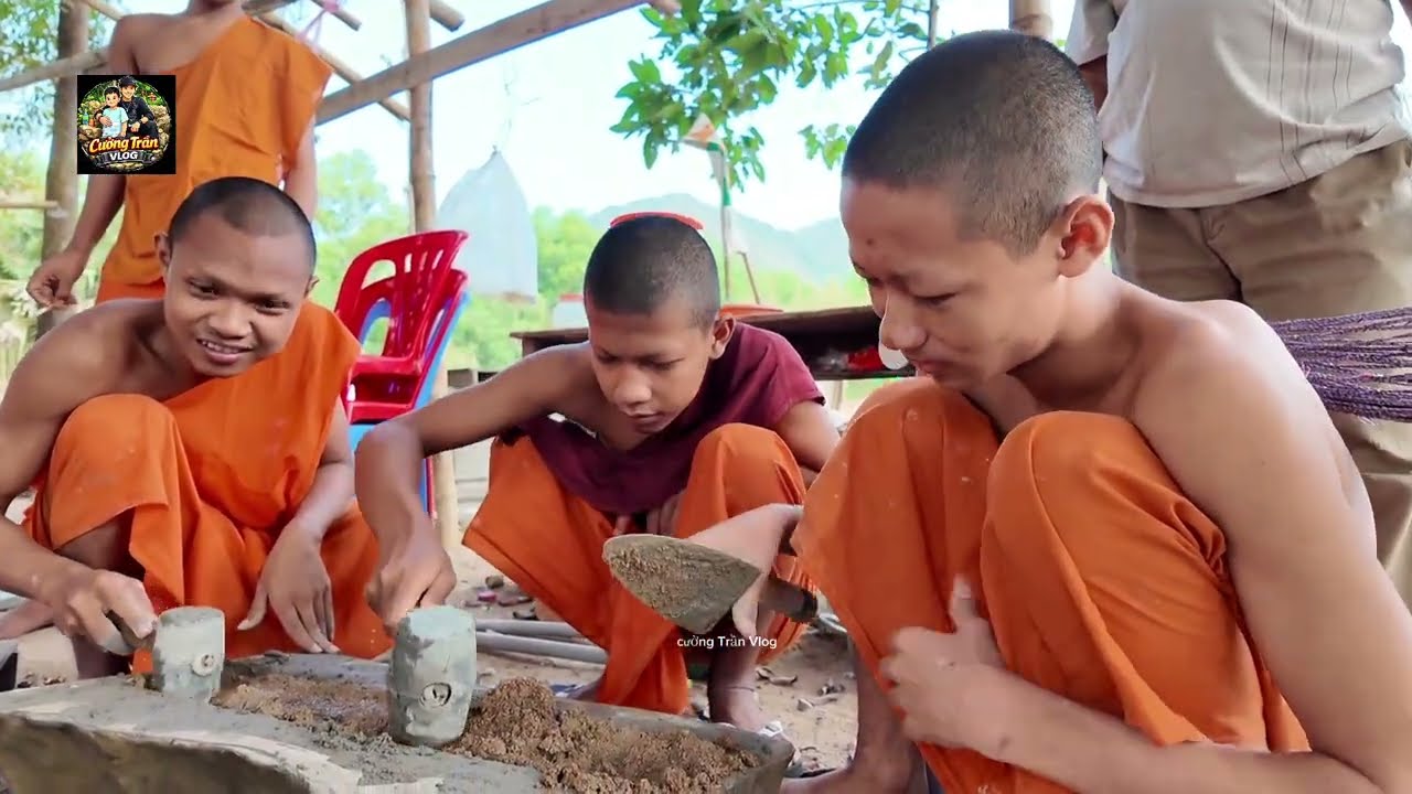 Khám phá.Ngôi chùa.màu xanh đọt chuối.độc lạ bên trong. Bảy Núi An Giang 
