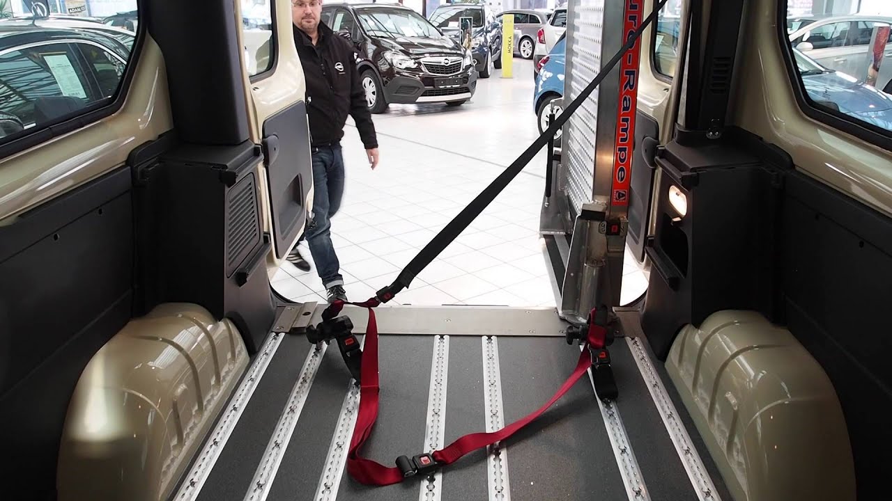Der Opel Vivaro als Taxi