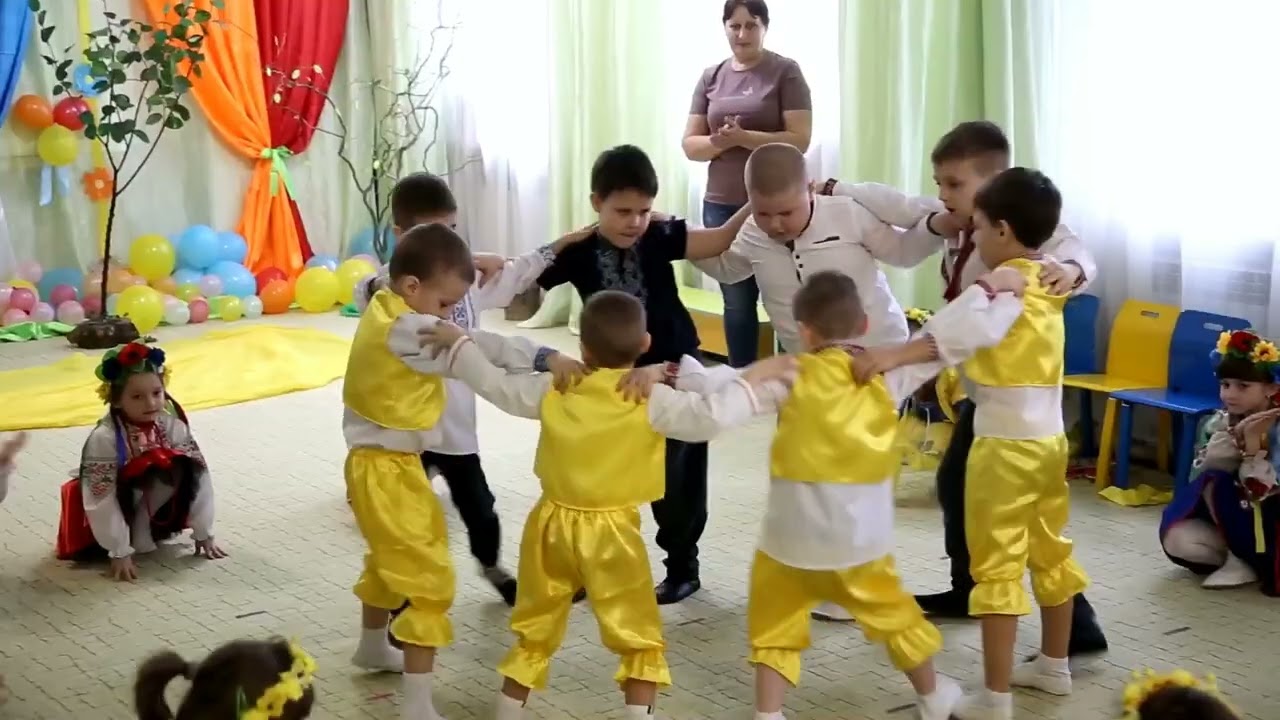 ТАНЕЦЬ СІЮ ВІЮ КОНОПЕЛЕЧКИ - хореограф Ірина  ФЕДОРОВА