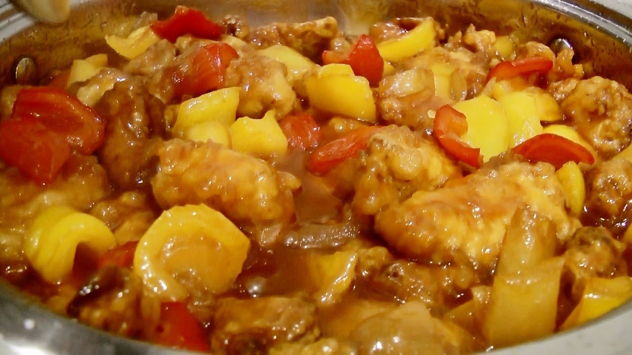 Курица в кисло сладком соусе! С перцем и ананасами!