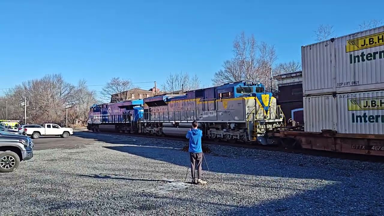 Clinton MA first Norfolk Southern Double Stack Intermodal Freight Train Z618 NS264 Heritage Units
