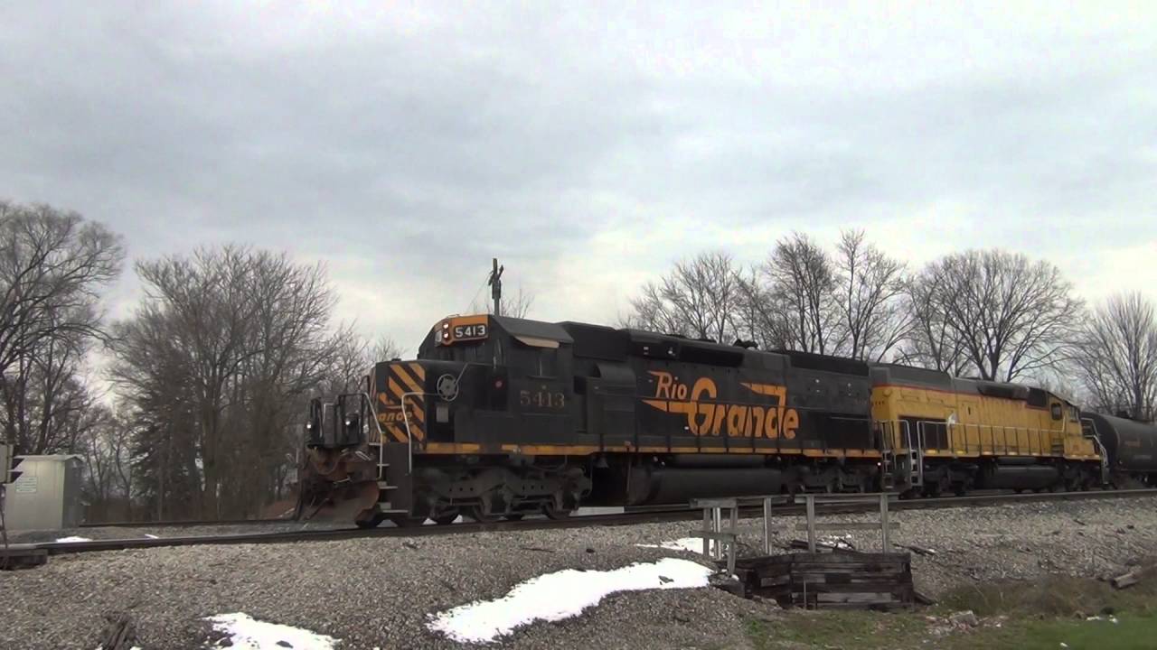 Tunnelmotors on W&LE 237 Spencer Ohio 5413
