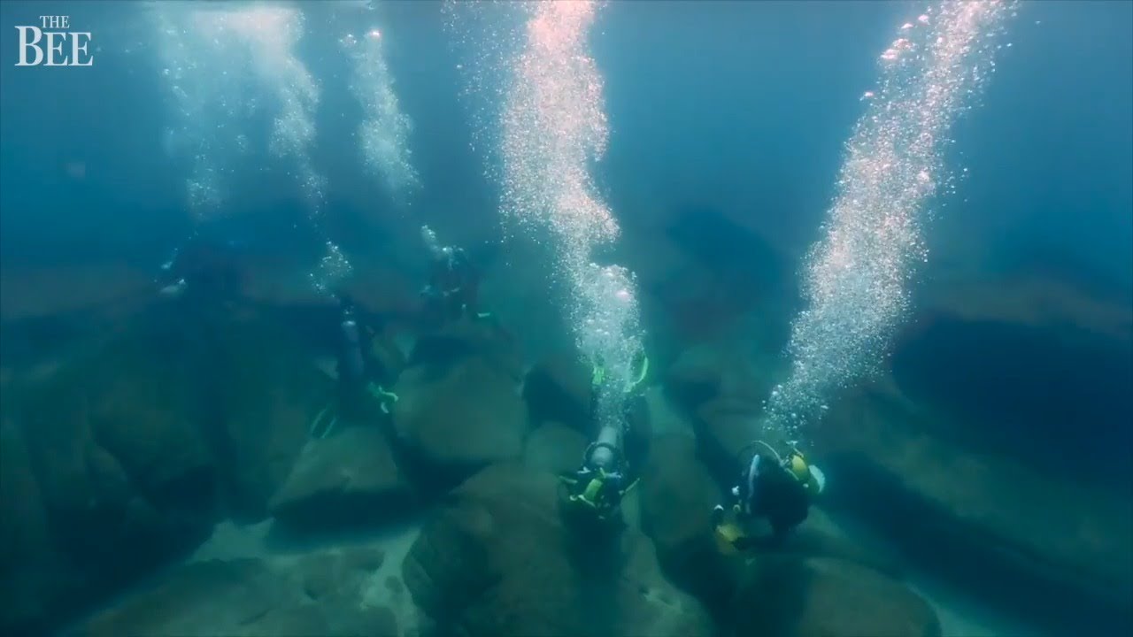 Scuba Divers Cleaning Up The Mess! Pick Up Tons Of Underwater Trash From Lake Tahoe Visitors