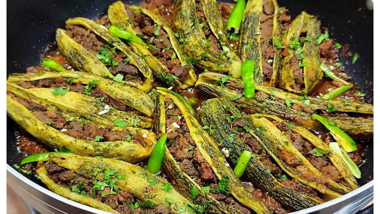 Stuffed Karela Recipe | Keema Bharay Karelay | Beef Stuffed Karelay by Bushra ka kitchen 2020
