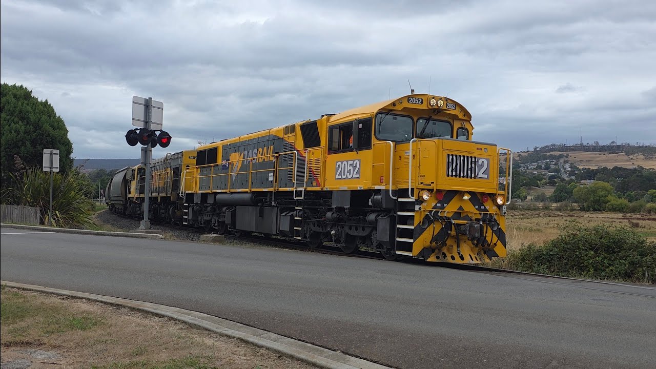 TasRail 2052 2012 #55 train crossing Glenwood Road