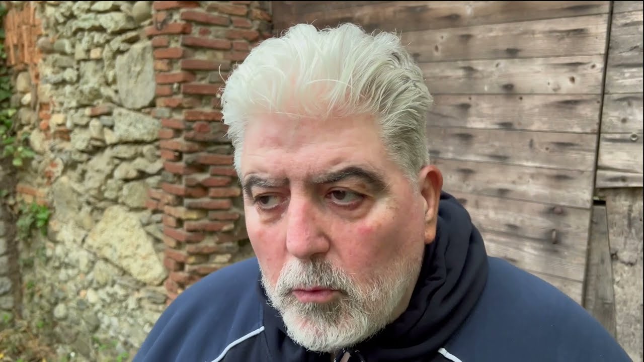 Un mundo que sufre - José Vicente Giner