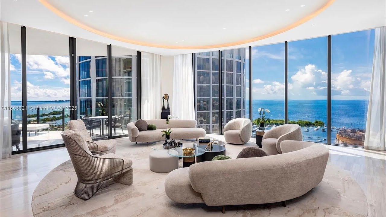 A Fashionable Condo at Park Grove Tower in Coconut Grove Miami, FL #realestate #miami #hometour