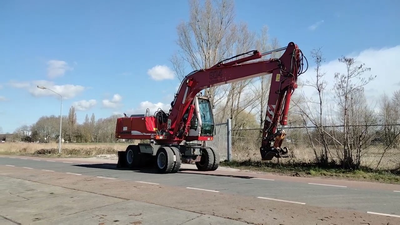 Liebherr A904, bj 2001, 9 990 uur