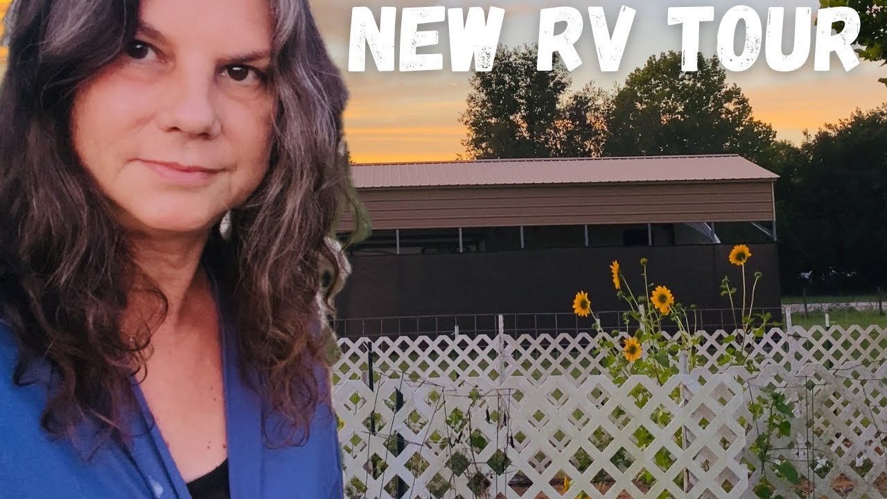 FULL TOUR INSIDE OF OUR FIFTH WHEEL !