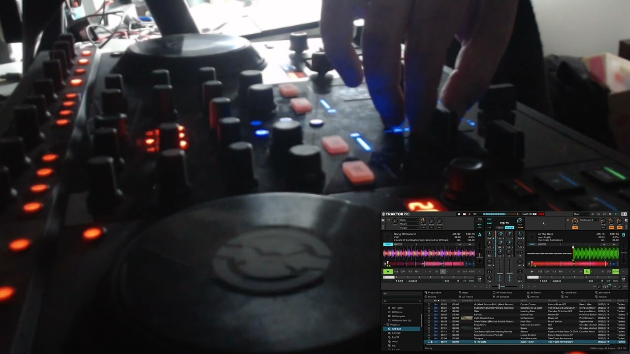 Live House and Techno 3/4/2022