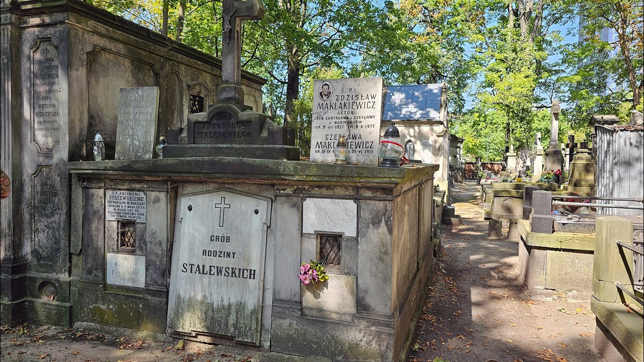 Cmentarz Powązkowski w Warszawie cz. 1  |  Powązki Cemetery in Warsaw, part 1