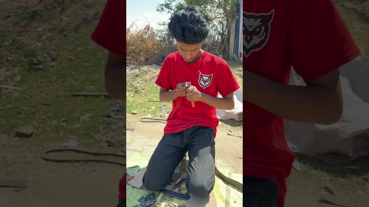 The boy sitting by the roadside created something incredible!